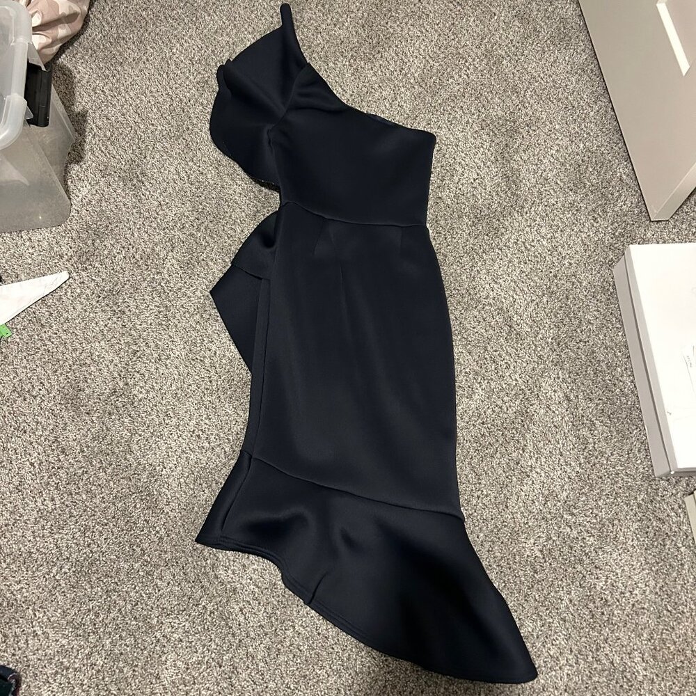 True Violet One Shoulder Ruffle Midi Dress in Navy